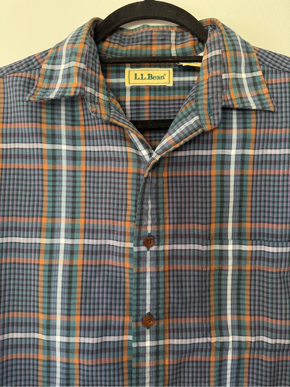 L.L. Bean Men's Plaid Button-Up Shirt Size M